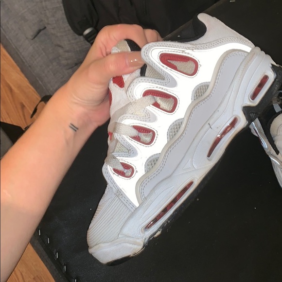 Shoes - Picture 3 of 4